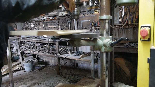 Подиум под шкаф (Podium For Cabinet)