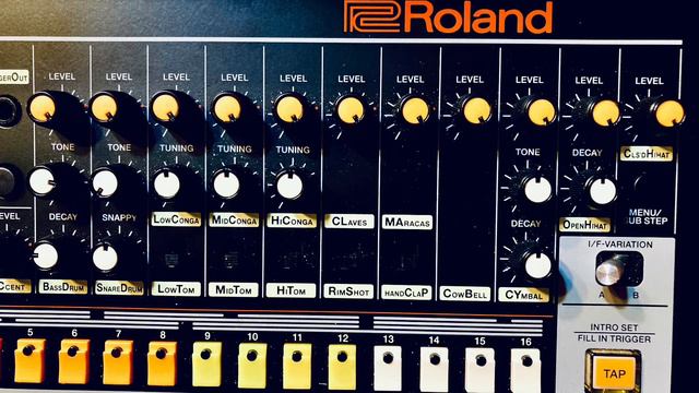 175. Yamaha reface DX Roland SH-01A & TR-08 | Electronic Music | Minimalist Synthesizer Music смотреть онлайн