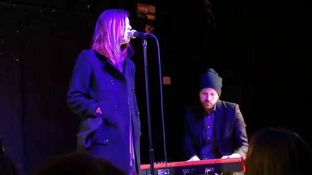 Anna Nalick - Consider This - All On My Own, Manchester 65, RI 3/14/14 смотреть онлайн