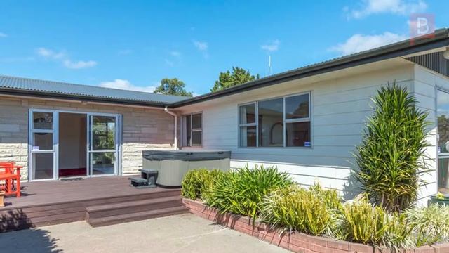 15 Pinedale Parade, Milson смотреть онлайн