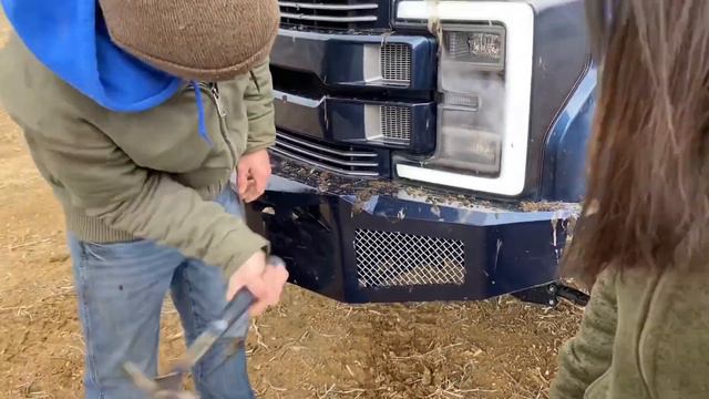 ЖЕНА УРОДУЕТ МОЙ ТРАК за 100,000$ | Whistlin Diesel на русском смотреть онлайн