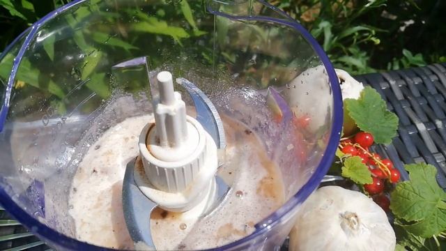 Кетчуп из красной смородиной с ароматными пряностями.Заготовка на зиму. смотреть онлайн