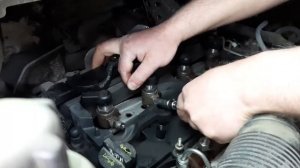 Демонтаж форсунок Siemens Форд Транзит Custom 2.2TDCi, CYFA, 2014 года #фордтранзит #ремонтФорсунок