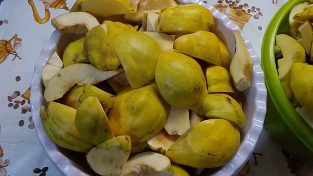 АЙВА. КОМПОТ ИЗ АЙВЫ НА ЗИМУ. В ГОСТЯХ У ЗИНЫ. смотреть онлайн