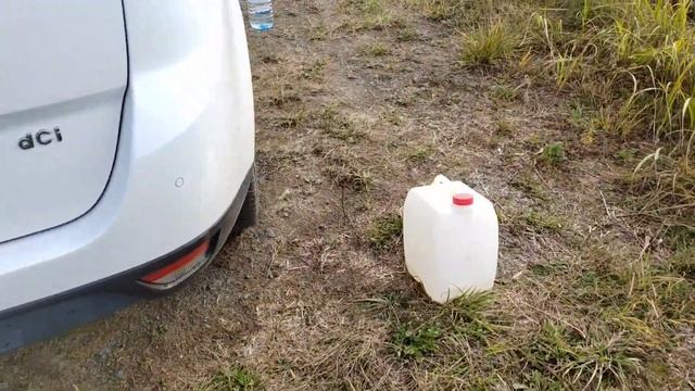 Рено Сценик 3 - как работают парктроники и камера заднего вида!!! смотреть онлайн