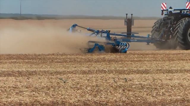 Déchaumage 2013 New Holland T9.450 & Lemken Heliodor Gigant 1200 смотреть онлайн