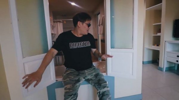 La Vintage Resort Room Tour - Phuket Room (Poppa Palace Hotel)