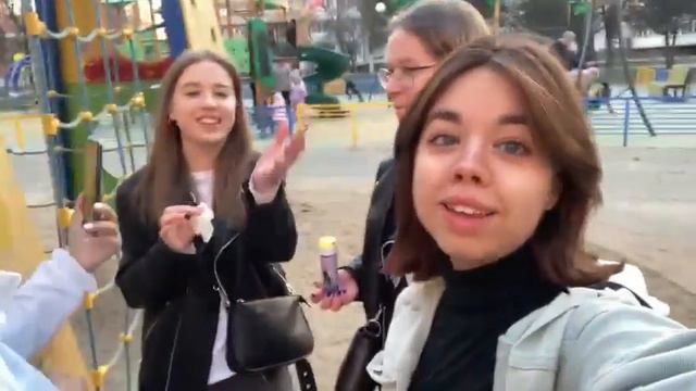 умные мысли их даже не преследовали смотреть онлайн