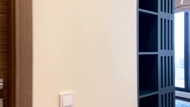 Прекрасная квартира с дизайнерской отделкой в жилом комплексе премиум класса Prime Park смотреть онлайн