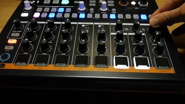 Arturia Drumbrute Impact - Techno session DAW(less) смотреть онлайн
