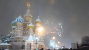 Салют на Красной площади - Новый год 2011 / Fireworks on Red Square - New Year 2011