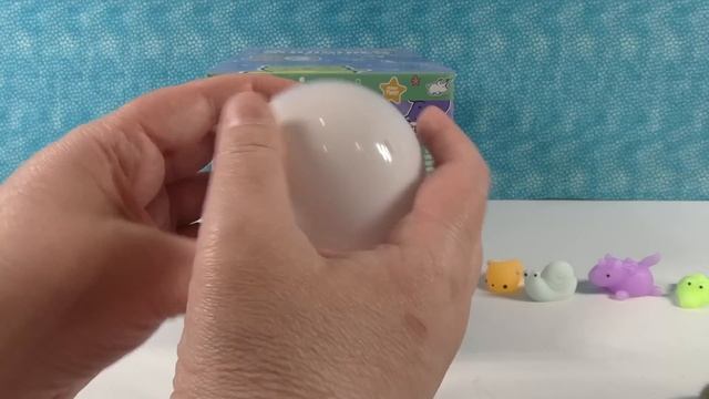 SquishUms Squishies Besties Series 2 Squishy Unboxing Blind Capsule Review | PSToyReviews смотреть онлайн