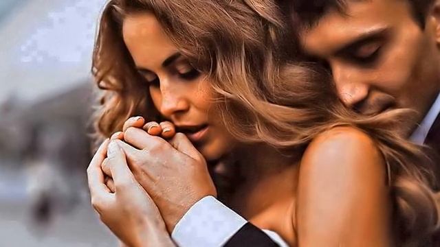 МНЕ ГОВОРЯТ: НЕТ ТАКОЙ ЛЮБВИ (романс на стихи Вероники Тушновой) смотреть онлайн