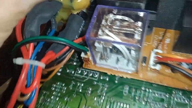 Видео обзор активных колонок 2.1 Dialog W-3200 смотреть онлайн