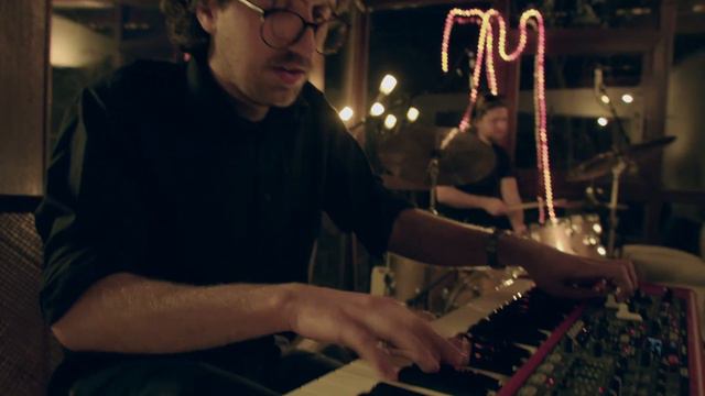 Letters of Vakāra - Fish and Ships (Live Session) смотреть онлайн