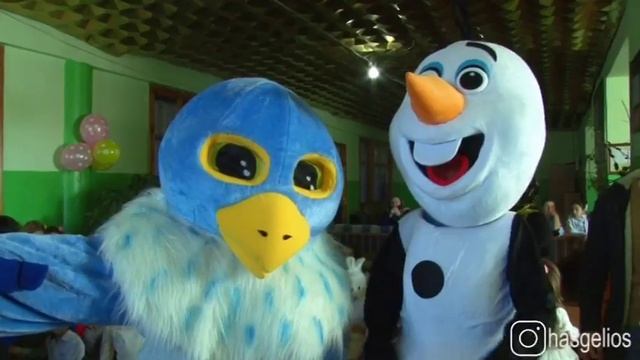 Новогодние мероприятия для детей из малоимущих семей провели в Хасавюрте смотреть онлайн