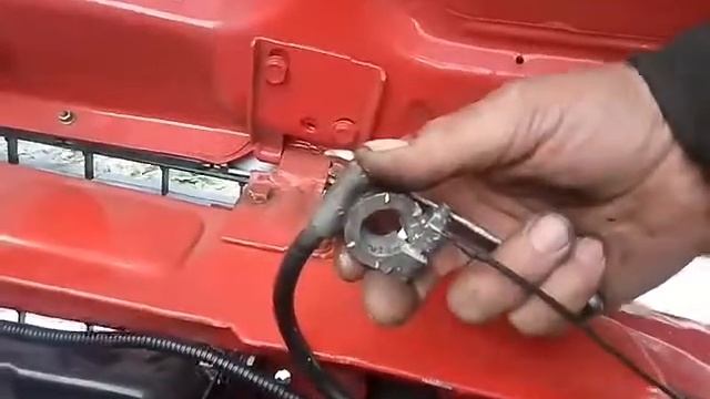 Очистка аккумуляторных клемм специнструментом смотреть онлайн