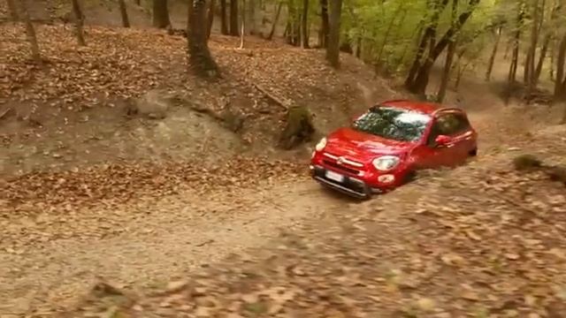 2015 Fiat 500X Cross смотреть онлайн