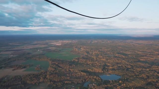 В корзине ПОД ОБЛАКАМИ || Исполняем МЕЧТУ || ПОЛЕТ НА ВОЗДУШНОМ ШАРЕ смотреть онлайн