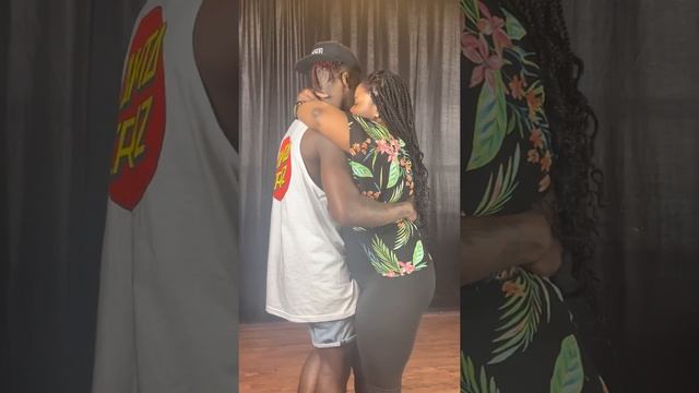 Dr. Kizomba Privates смотреть онлайн