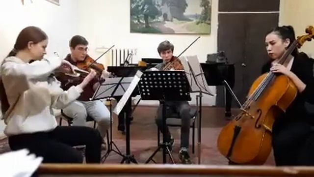 Й. Гайдн Квартет #61 d-moll (IV часть) смотреть онлайн