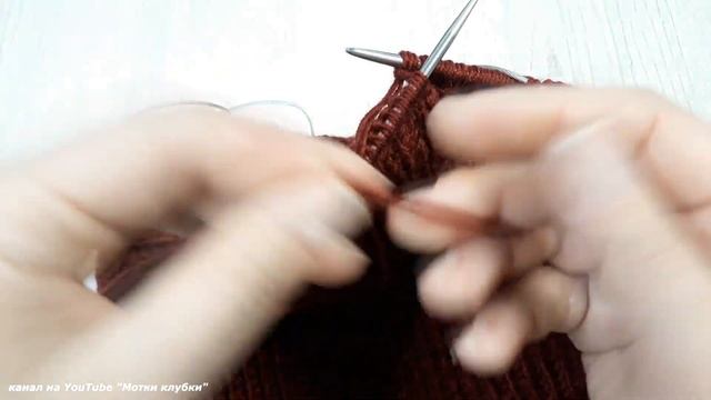 ШАПКА СПИЦАМИ с КРАСИВЫМ ФАБРИЧНЫМ наборным краем,ТЕПЛАЯ,ОБЪЕМНАЯ узором КОСА смотреть онлайн