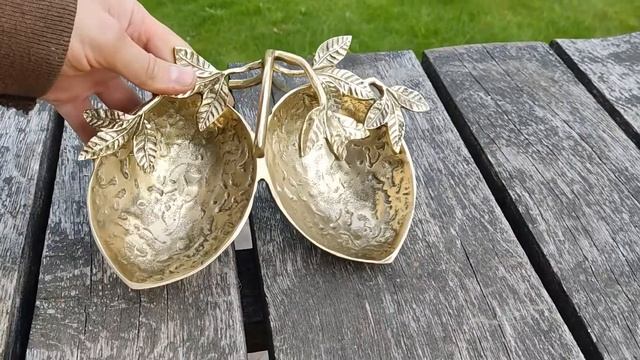 Орешница / Конфетница / Ваза, Европа. смотреть онлайн