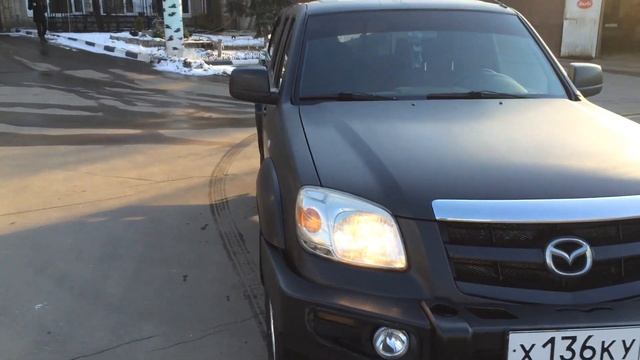 Оклейка mazda bt50 карбоновой пленкой после глобальной подготовки. смотреть онлайн
