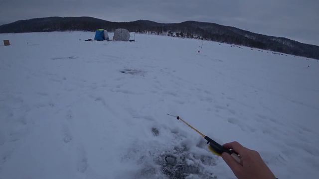 Зимняя рыбалка на Красноярском водохранилище, залив Огур. смотреть онлайн