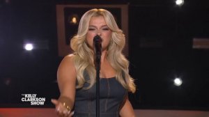Bebe Rexha -  I Am (Live on The Kelly Clarkson Show)