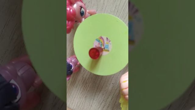 пони в пустыне сыпучий песок 🦄🏜️😱 смотреть онлайн