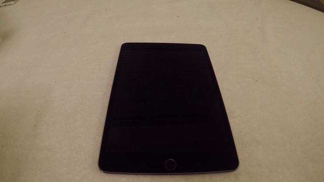 iPad Mini 4 Unboxing and Comparison смотреть онлайн