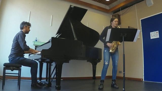Florent Schmitt "Légende" for alto saxophone and piano смотреть онлайн