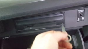 Škoda Superb 3 screen and radio removal
