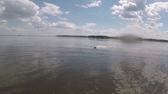 Купил б/у за 5500р. ... Радиоуправляемая лодка Thunder Tiger Desperado смотреть онлайн