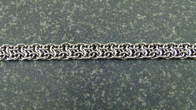 Vipera Berus. Кольчужный браслет.