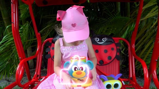 Настя и огромный яйца с сюрпризами смотреть онлайн