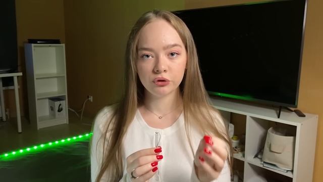 УЧИТЕЛЬ ЗАСТАВЛЯЛ РАЗДЕТЬСЯ ПРИ ВСЕМ КЛАССЕ! смотреть онлайн