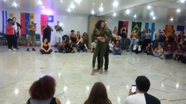 Isabelle & Felicien - Kizomba (Dream Girl) смотреть онлайн