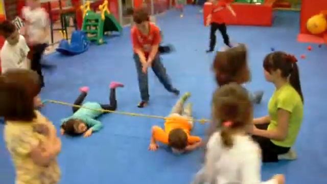 Limbo dance :) смотреть онлайн