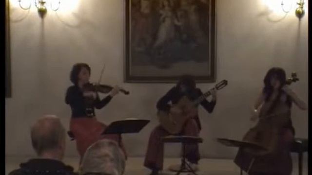 Klassik & Weltmusik - Trio Infernale - Street Tango von A Piazolla смотреть онлайн