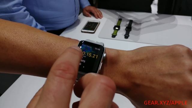 Apple Watch Nike Plus hands on and walkthrough смотреть онлайн