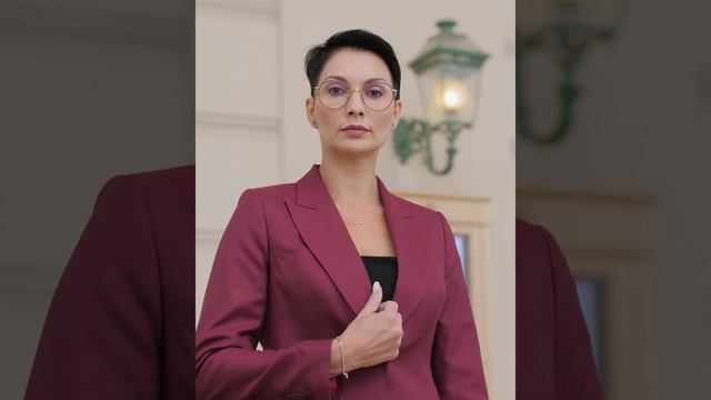 LEONID GRIVKO Женские костюмы, смокинги, фраки смотреть онлайн