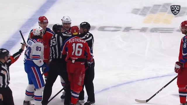 Евгений Тимкин (СКА) швыранул Сергея Плотникова (ЦСКА) Хоккейные Драки Грубость КХЛ Hockey Fights смотреть онлайн