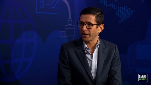 GMO Dialogues | How Real-world Generated Data is Improving Kidney Care with Dr. Len Usvyat смотреть онлайн