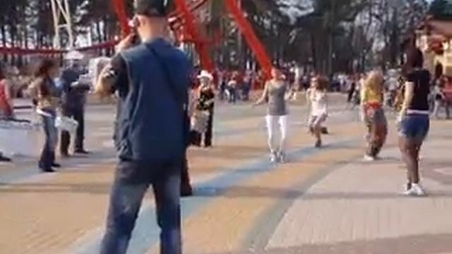 Capoeira Regional Харьков, самба, бразильские танцы и музыка в Харькове. Батукада ритм самба-регги смотреть онлайн