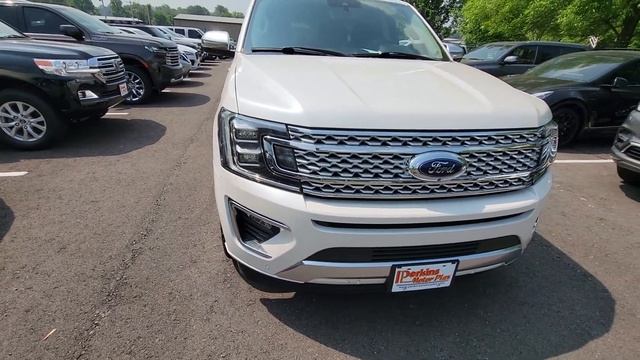 A10114 - 2018 Ford Expedition Platinum - White смотреть онлайн