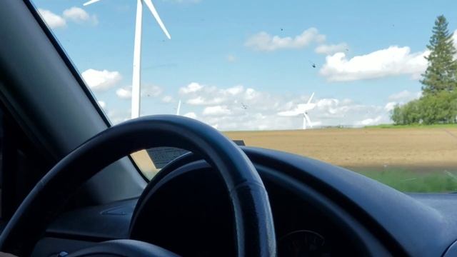 Дорога в город Буфало и атмосферный бар.Дорога домой и зелёные улицы. смотреть онлайн