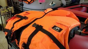 СПАСАТЕЛЬНЫЙ ИЛИ СТРАХОВОЧНЫЙ ЖИЛЕТ?| ЧТО ВЫБРАТЬ?