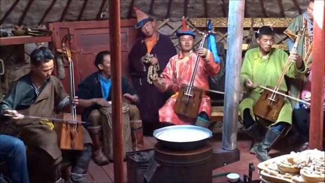 Live Khoomei / Хөөмей / Хөөмий / Хёомей